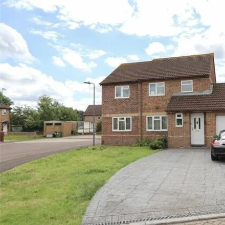Buy this 4 bed house on 29 Perrys Lea in Bristol, BS32 0EE