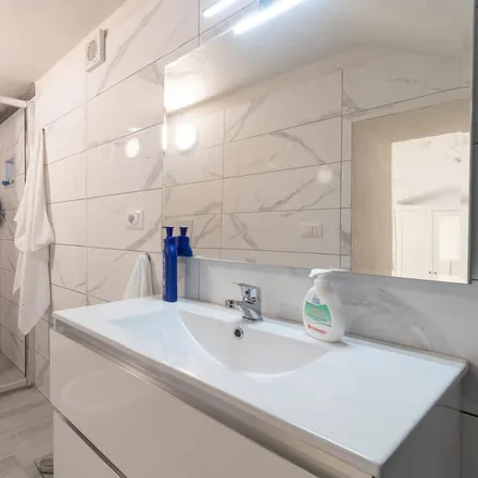 Image 6 - Mola di Bari, Via San Sabino, 70042 Mola di Bari BA, Italy - Apartment for rent