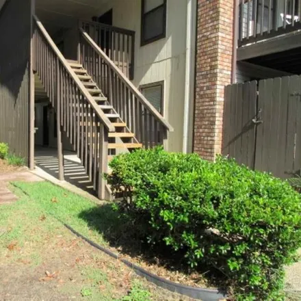 Rent this 2 bed condo on unnamed road in East Pensacola Heights, Pensacola