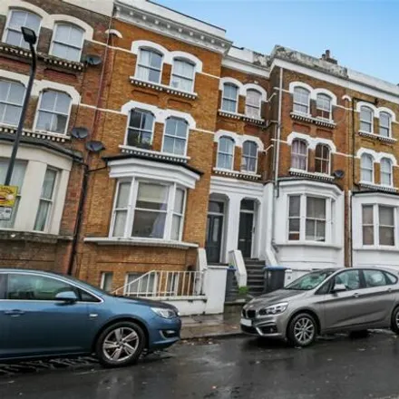 Image 7 - 17, 17A Victoria Road, London, NW6 6SX, United Kingdom - Apartment for sale