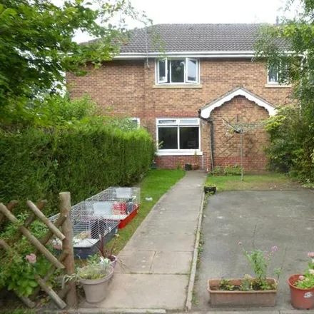 Buy this 1 bed house on McConnell Close in Stoke Pound, B60 3SD