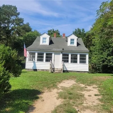 Buy this 3 bed house on 863 Urbanna Rd in Virginia, 23149