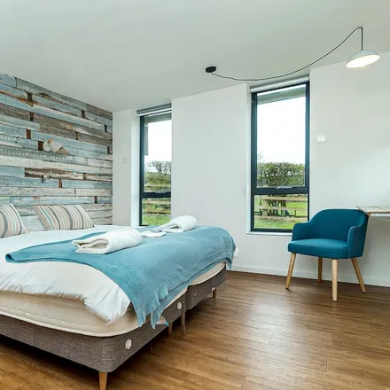 Rent this 7 bed house on Kniveton in DE6 1JG, United Kingdom