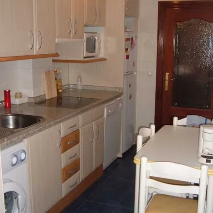 Rent this 2 bed apartment on Calle de Pérez Galdós in 47005 Valladolid, Spain