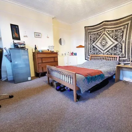 Rent this 3 bed house on Ffriddoedd Road in Ffordd Farrar, Bangor