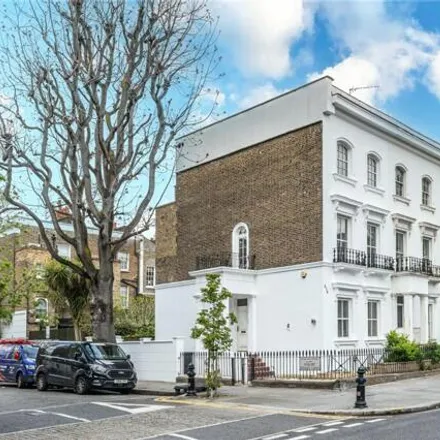 Buy this 4 bed house on 456 King's Road in Lot's Village, London