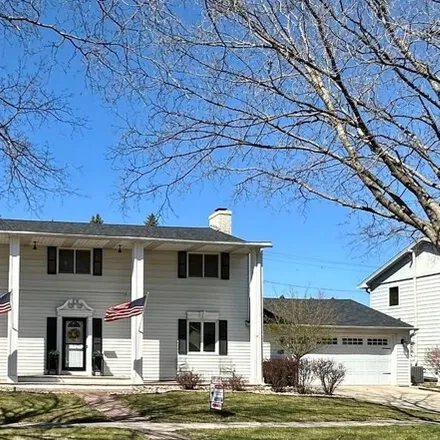 Buy this 4 bed house on 1500 North 29th Street in Fort Dodge, IA 50501