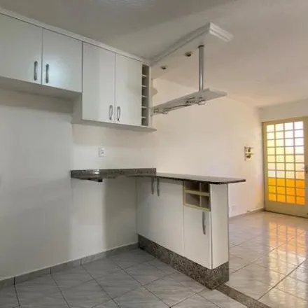 Rent this 2 bed apartment on Rua das Palmeiras in Picerno, Sumaré - SP