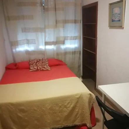 Rent this 1 bed apartment on Prensa in Plaza del Corregidor Sancho de Córdoba, 28030 Madrid