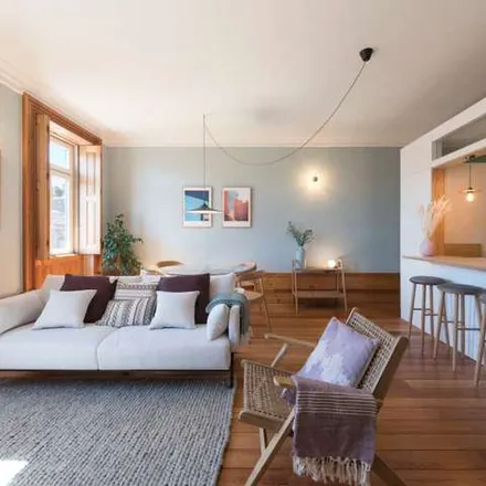 Rent this 2 bed apartment on Adega Vila Meã in Rua dos Caldeireiros 60;62, Porto