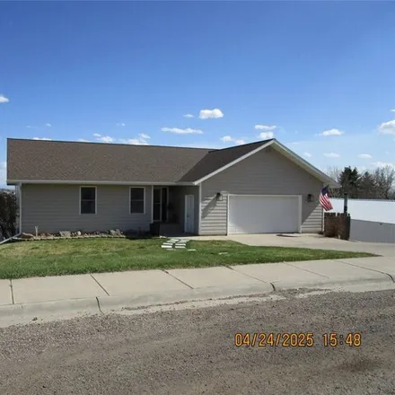 Buy this 5 bed house on 915 Valley View Drive in Great Falls, MT 59404