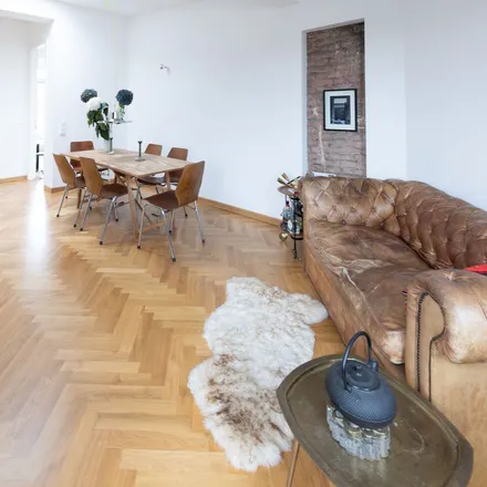 Rent this 3 bed apartment on Cantianstraße 20 in 10437 Berlin, Germany