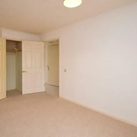 Image 7 - unnamed road, Churchdown, GL3 2HT, United Kingdom - Apartment for sale