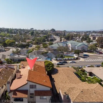 Rent this 2 bed condo on 2061 Chatsworth Boulevard in San Diego, CA 92106