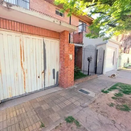 Buy this 2 bed house on Derqui in Quilmes Este, 1882 Quilmes