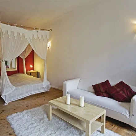 Rent this 1 bed apartment on Pop - Platten begleiten dich in Riemannstraße 5, 10961 Berlin