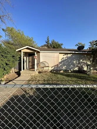 Buy this 2 bed house on 35299 Pine Drive in Springville, Tulare County