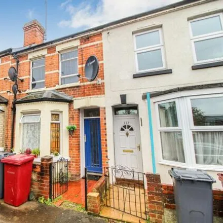 Buy this 2 bed townhouse on 146 Belmont Road in Reading, RG30 2UX