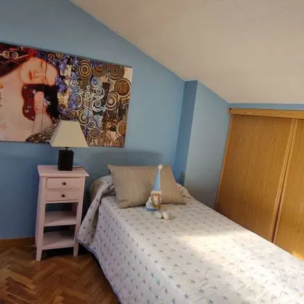 Rent this 5 bed apartment on Urbanización Galapark in 28260 Galapagar, Spain