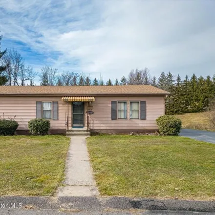 Rent this 2 bed house on 809 Hill Street in Throop, Lackawanna County