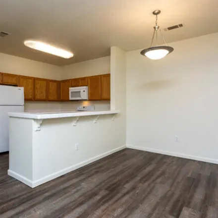 Rent this 1 bed room on CA 99 in Fresno, CA 93722