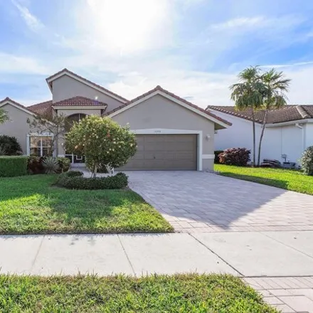 Buy this 3 bed house on 12464 Divot Drive in Palm Beach County, FL 33437