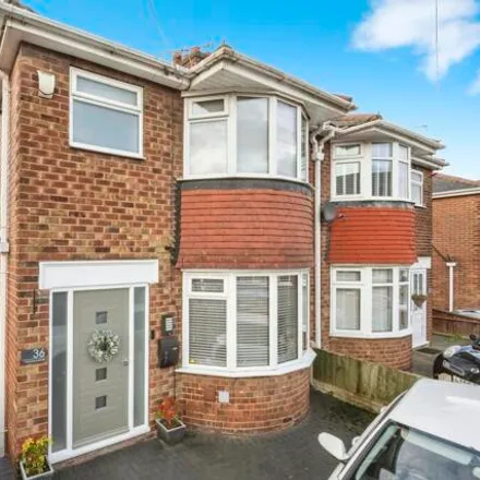 Buy this 3 bed duplex on T T Garages MOT service repairs in Florence Avenue, Doncaster