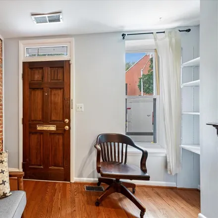 Image 4 - 13 East Henrietta Street, Baltimore, MD 21230, USA - Townhouse for sale