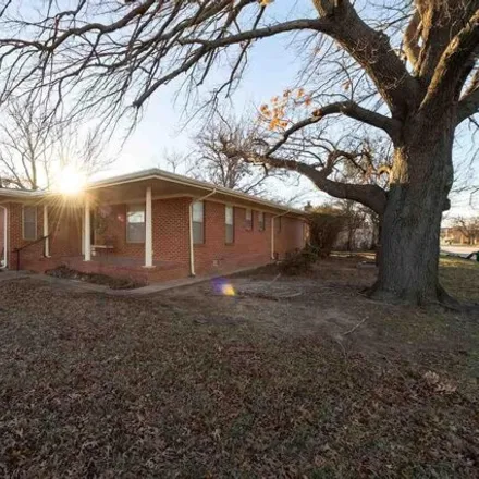 Buy this 3 bed house on 179 West Commerce Street in Henrietta, TX 76365