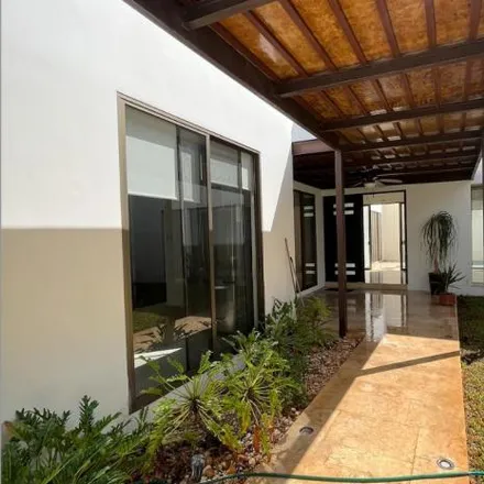 Rent this 4 bed house on Calle 19 in 97133 Mérida, YUC