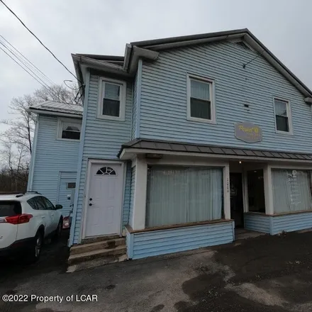 Image 1 - 1001 Lower Demunds Road, Maplewood Heights, Luzerne County, PA 18612, USA - Duplex for sale