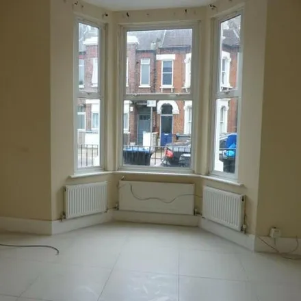 Image 4 - Chaplin Road, Dudden Hill, London, NW2 5PS, United Kingdom - Apartment for rent