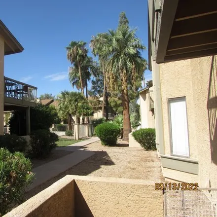 Image 2 - 5227 West Christy Drive, Glendale, AZ 85304, USA - Apartment for rent