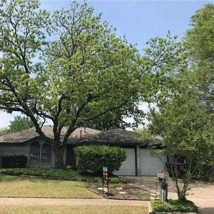 Rent this 3 bed house on 11922 Swan Drive in Austin, TX 78750