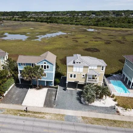 Image 5 - 648 Ocean Boulevard West, Holden Beach, Brunswick County, NC 28462, USA - House for sale