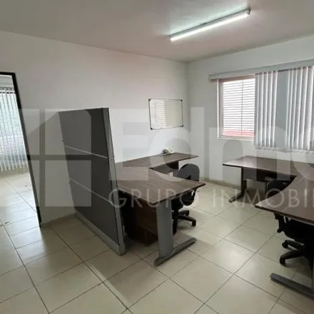 Buy this 4 bed house on Calzada Italiana in Calzadas de Anahuac, 66612 General Escobedo