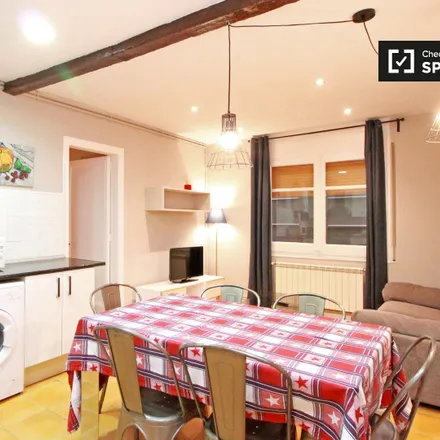 Rent this 4 bed apartment on Travessera de Gràcia in 431, 08025 Barcelona