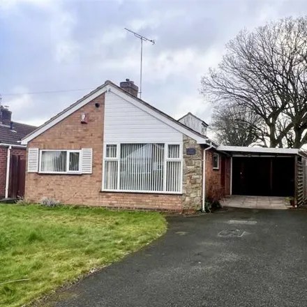 Buy this 2 bed house on Wayfield Road in Shirley, B90 3HE