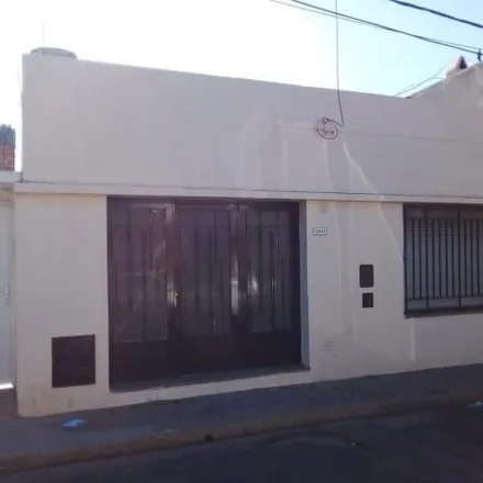 Buy this 2 bed house on Olascoaga 1574 in Azcuénaga, Rosario