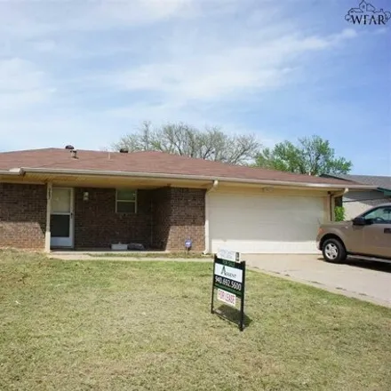 Rent this 3 bed house on 959 Victoria Drive in Burkburnett, TX 76354