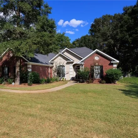 Rent this 4 bed house on 1739 Hunters Ridge Drive West in Mobile County, AL 36695