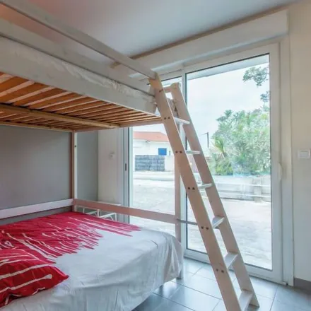 Rent this 2 bed duplex on 40480 Vieux-Boucau-les-Bains