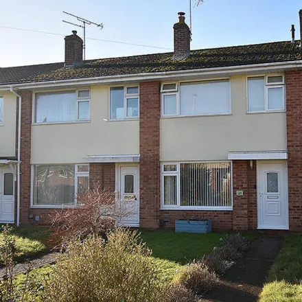 Buy this 3 bed townhouse on 31 Willsdown Road in Exeter, EX2 8XE