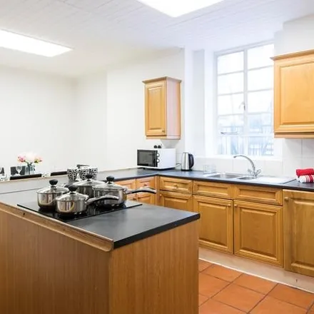 Image 3 - Strathmore Court, 143 Park Road, London, NW8 7HT, United Kingdom - Apartment for rent