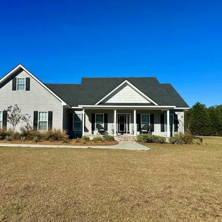 Buy this 3 bed house on 4128 Mulligan Circle in Pierce County, GA 31516