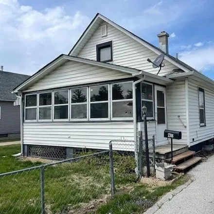 Buy this 2 bed house on 2716 3rd Avenue in Council Bluffs, IA 51501