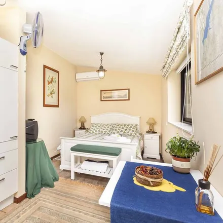 Rent this 3 bed house on Vila Praia de Âncora in Viana do Castelo, Portugal