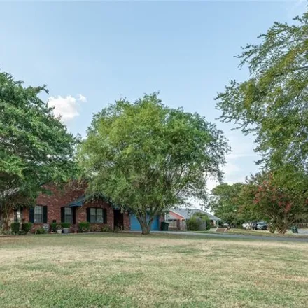 Image 4 - 757 East McKennon Road, Calera, Bryan County, OK 74730, USA - House for sale
