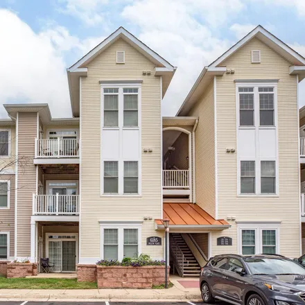 Buy this 2 bed condo on 11164 Willow Drive in Bealeton, Fauquier County