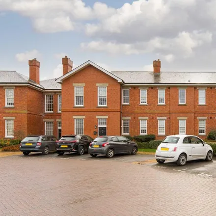 Rent this 2 bed apartment on Parklands Court in Glanville Way, The Wells